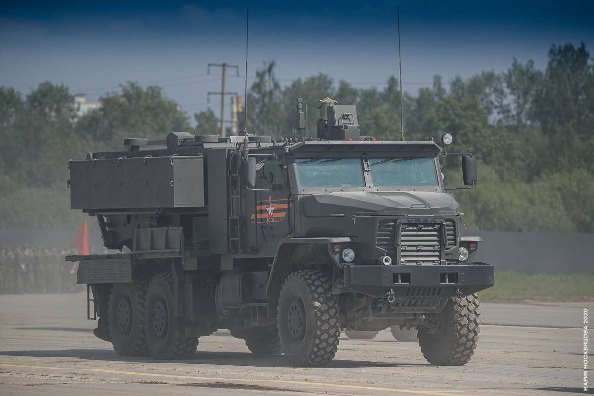 Источник: Мария Москвицова. А это уже ТОС-2 "Тосочка", которую ранее приняли за новый отечественный MRAP.