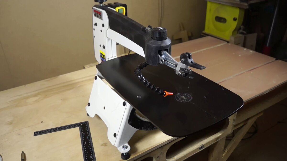 Новый помощник в моей мастерской. Фото автора