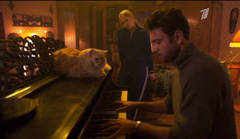 Антон Хабаров играет ноктюрн Шопена. 