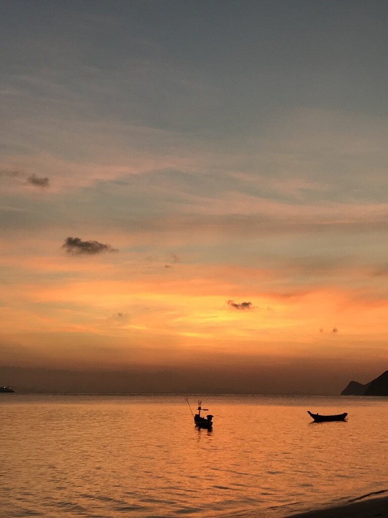 в первый день на острове