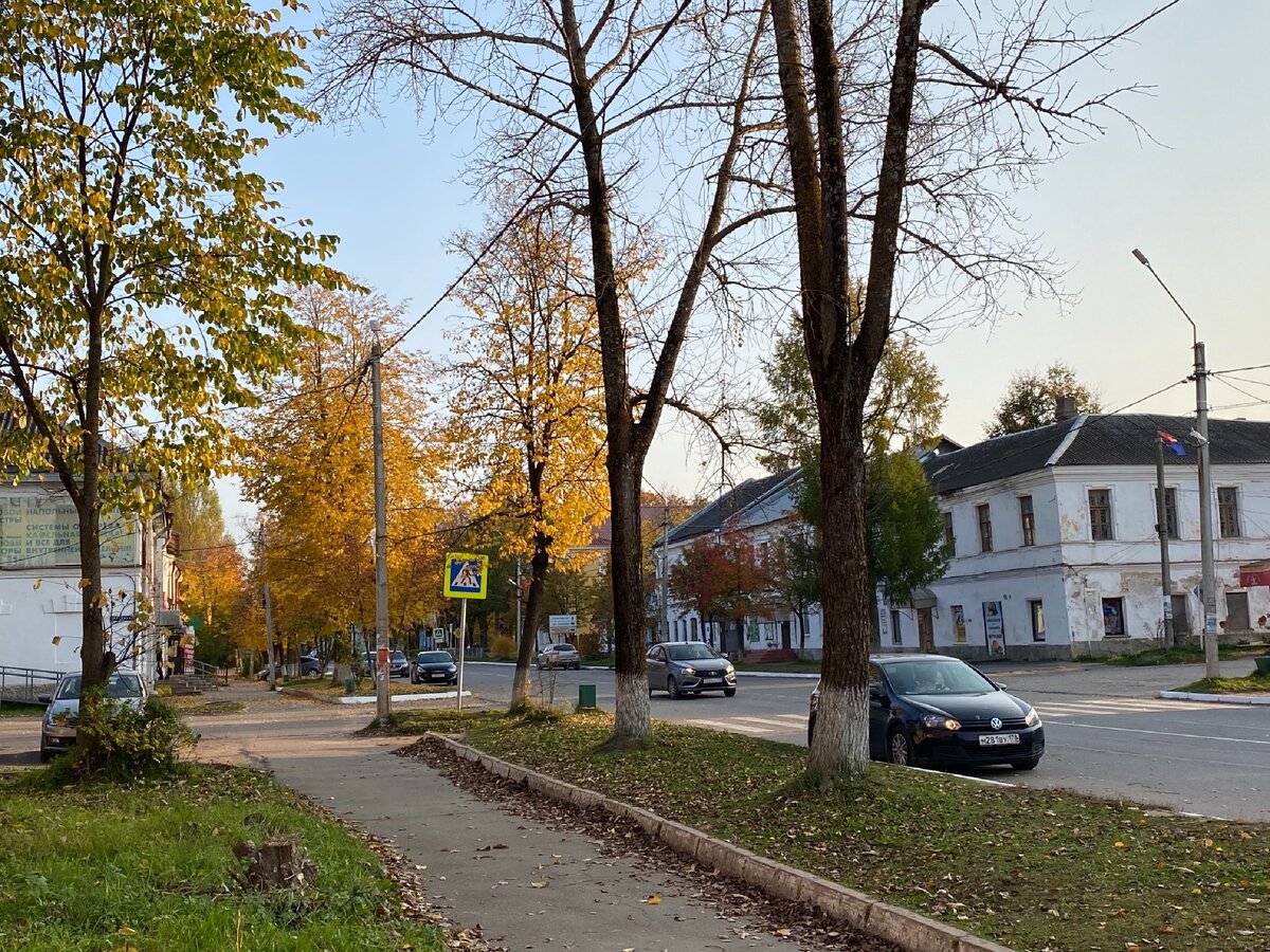 М10 и М11. Проехали по платной и бесплатной дорогам из Москвы в Питер ...