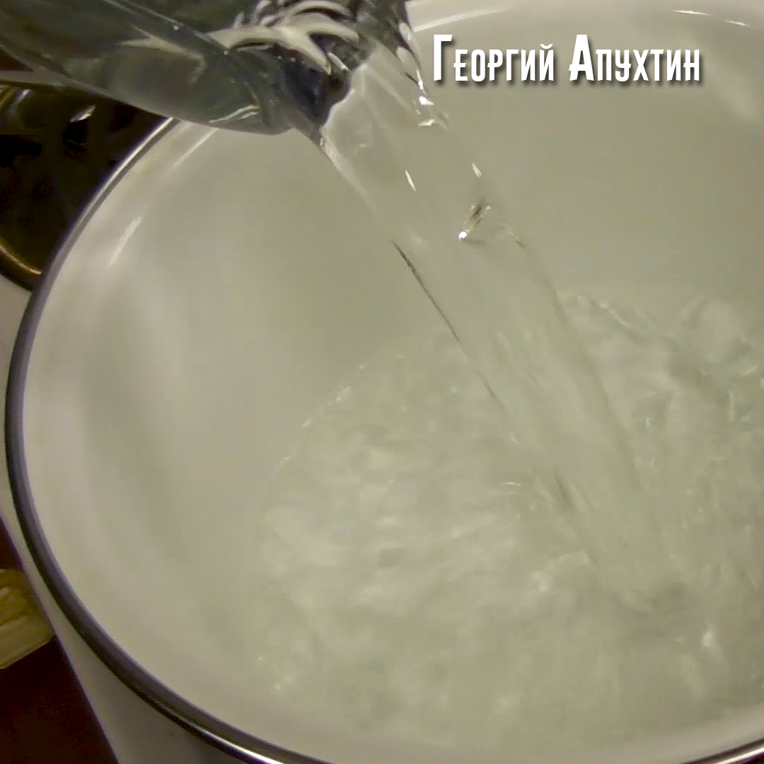 Сосиски с подливой. Георгий Апухтин пошаговый рецепт с фото.