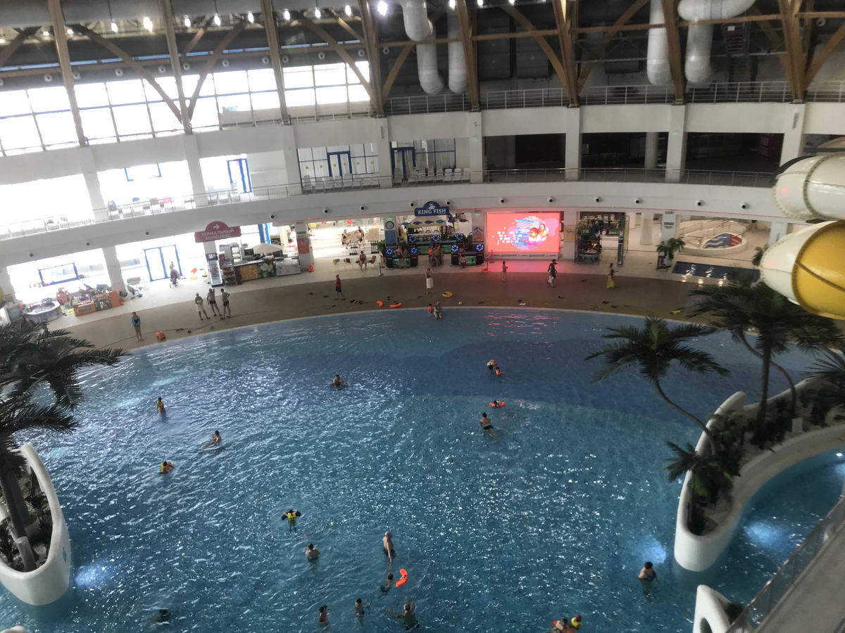 К сожалению мало, что успела посмотреть и мой поход в аквапарк был последним походом в заведения. 