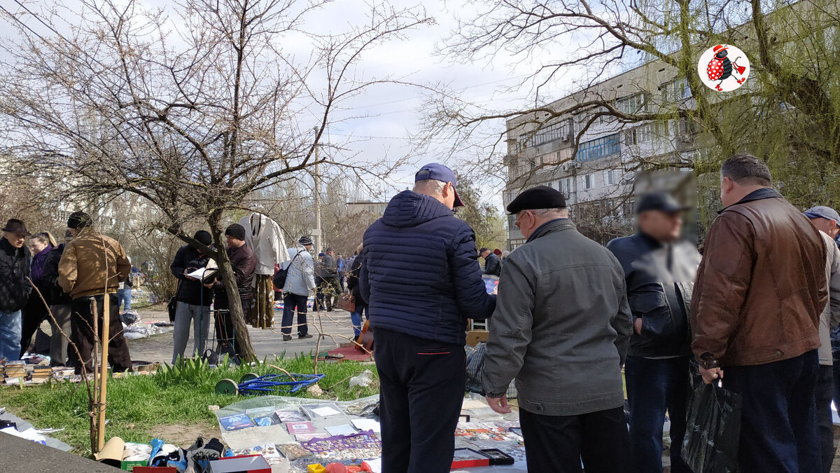 А это фото сделано примерно с той же точки съемки прямо перед самым всеобщим карантином 22.03.2020 года