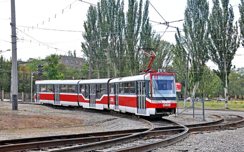 "Кобра"  КТ-3UA работает на скоростной линии, источник фото сайт m.fishki.net