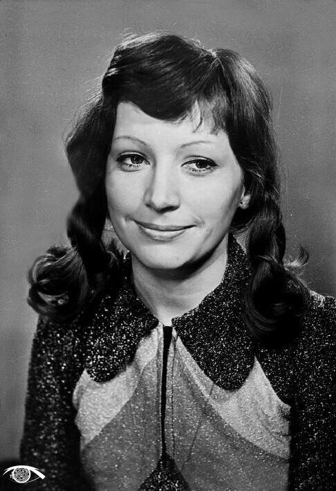 1975 год А. Пугачева, проба на главную роль в фильме "Центровой из поднебесья" источник Яндекс картинки