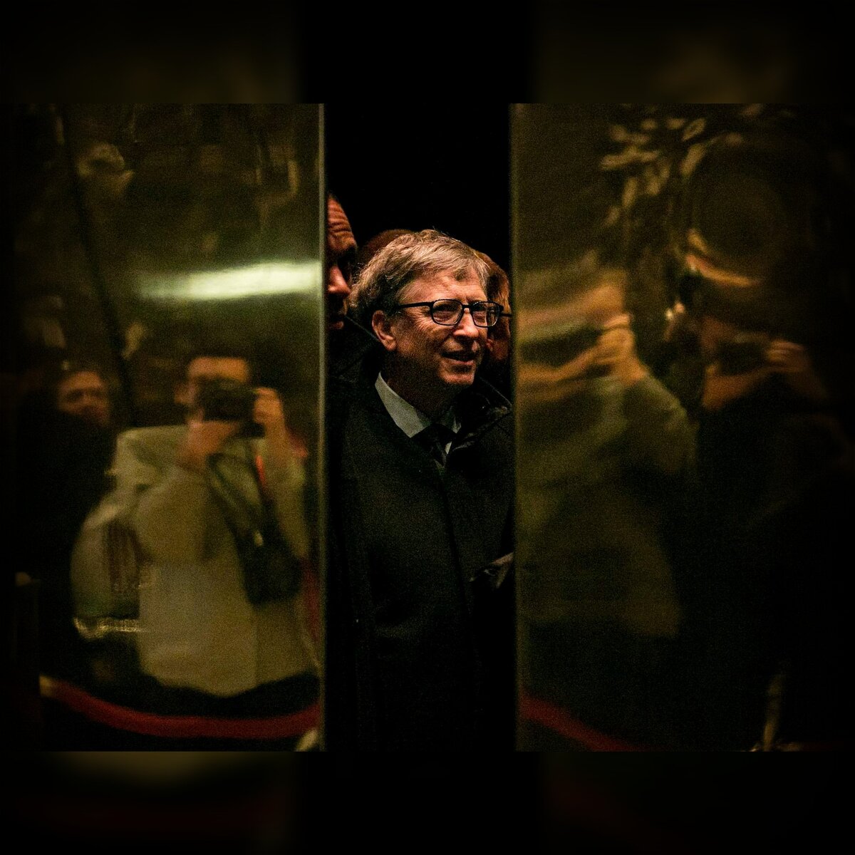 Филантроп Гейтс. Атака медиа. Источник иллюстрации - ресурс Яндекс.Картинки