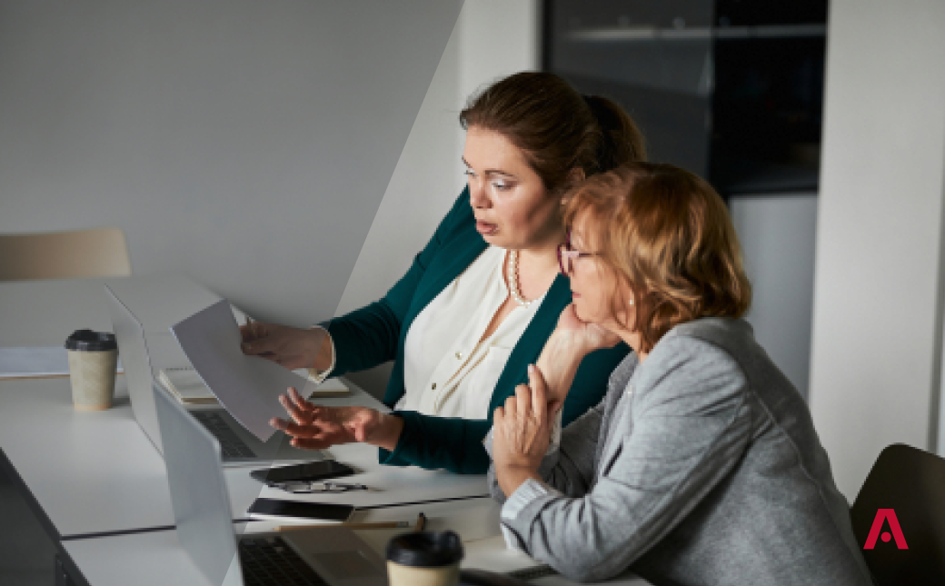 Женские профессии. Новая униформа макдональдс россия. Новая работница. Женский коллектив в офисе. Форма работников макдональдса.