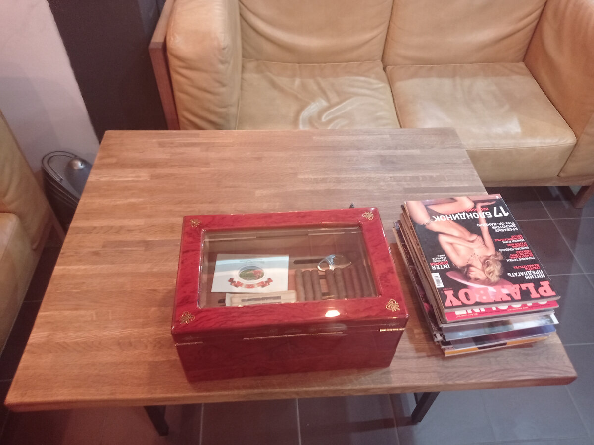 Rusty bike, мотосалон.