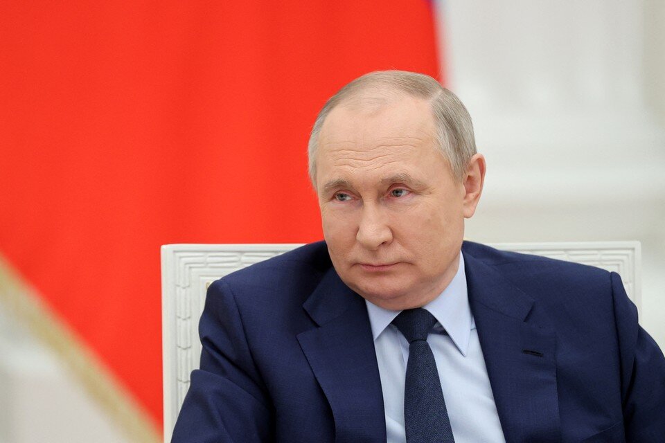     Владимир Путин  REUTERS
