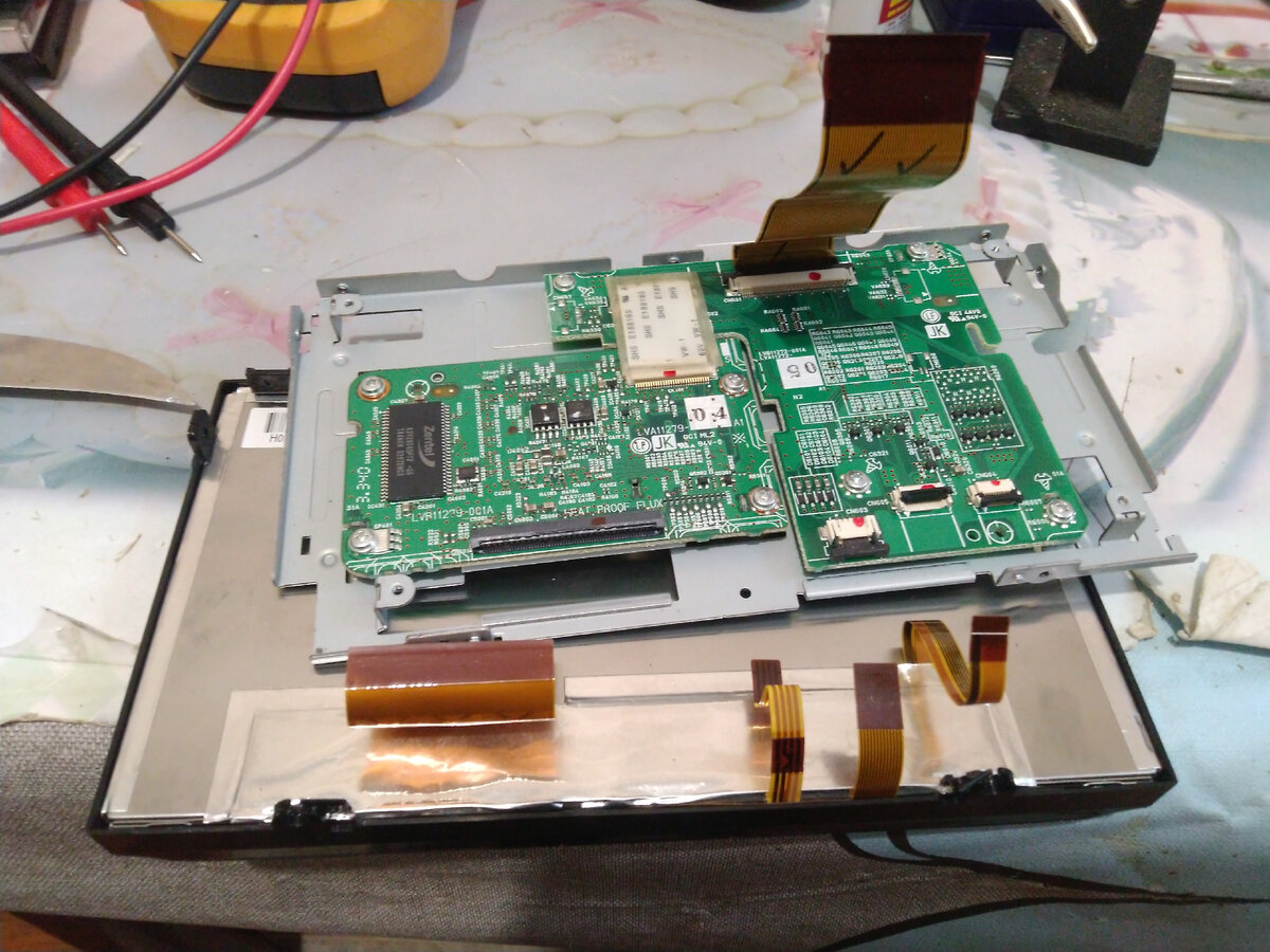 Выключился экран на магнитоле. Отключается магнитола в машине. Airtrek вместо магнитолы. Штатная фишка магнитолы нексия 2. Pioneer 08ub.