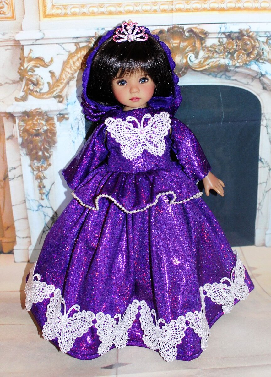 Такая загадочная Жасмин. Палантин можно драпировать как капюшон.