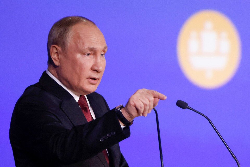     "Путин вообще-то прав": британцы поддержали слова российского лидера о Западе  REUTERS