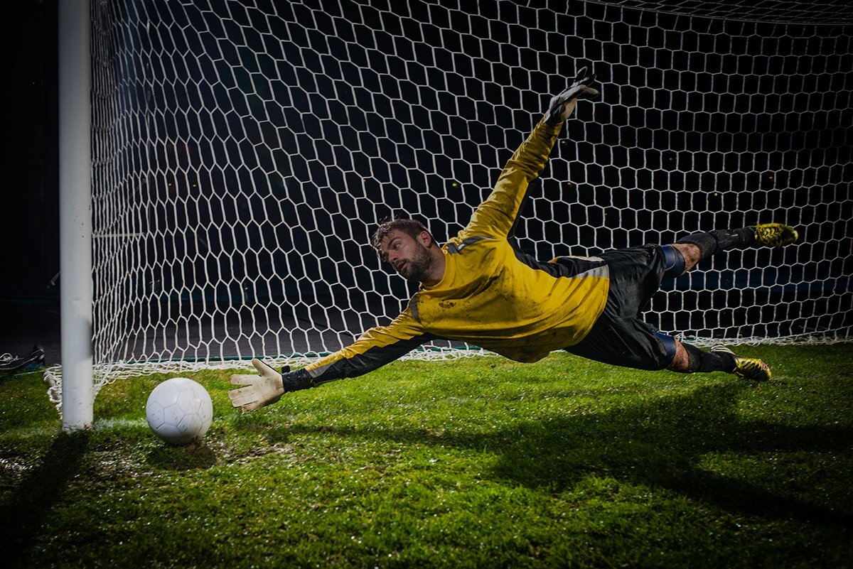 Почему современным голкиперам необходимо хорошо играть ногами! | FAN OF  FOOTBALL | Дзен