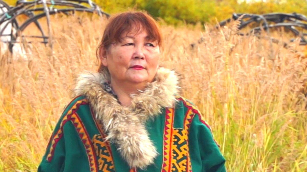 Надежда Салиндер, ненецкая писательница