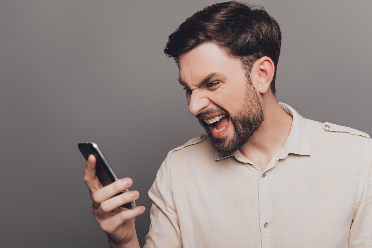 Унижение во сне сулит богатство.