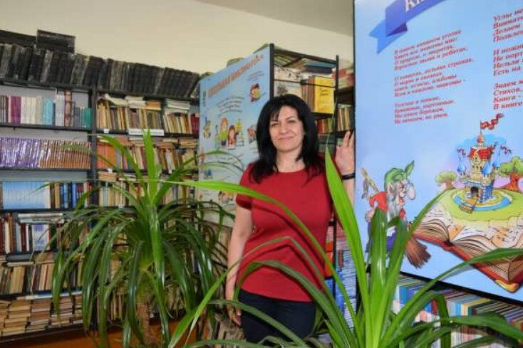 На фото: Эльмира Рагимовна Алиева. 