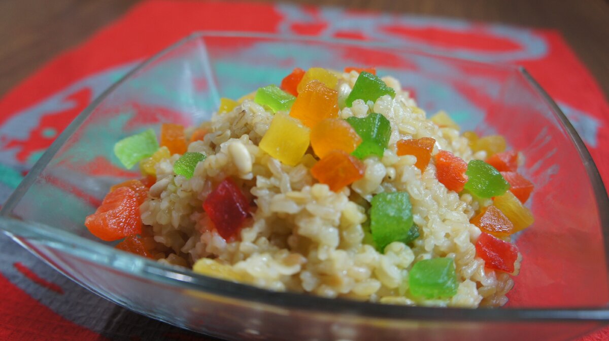 Коливо из булгура с кедровыми орехами.