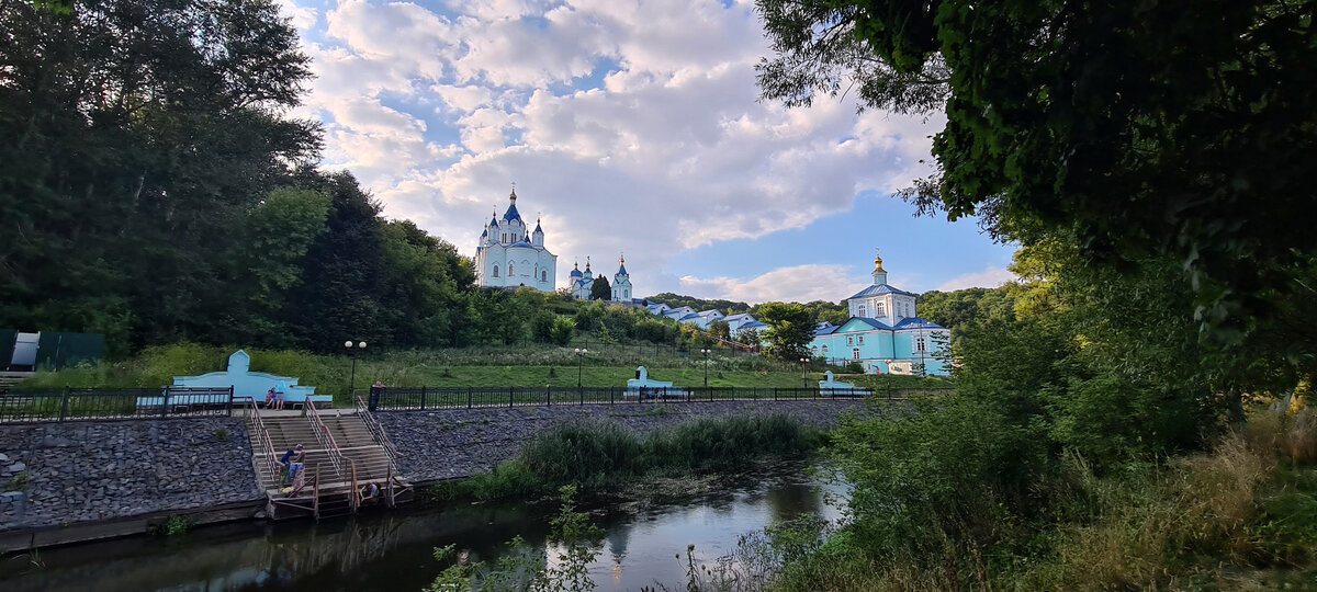 Башня Знаменского монастыря Курск