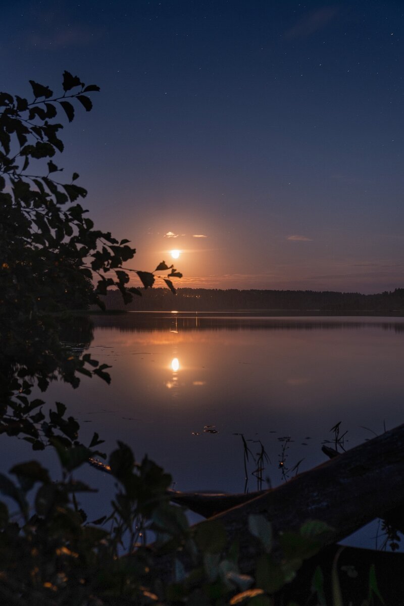 Iphone 11 pro. Восход луны