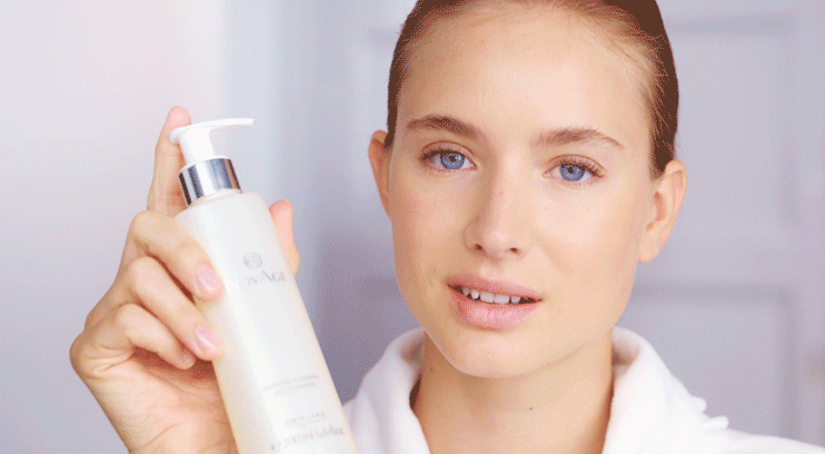 ОЧИЩАЮЩИЙ ГЕЛЬ-ТОНИК NovAge средство 2-в-1