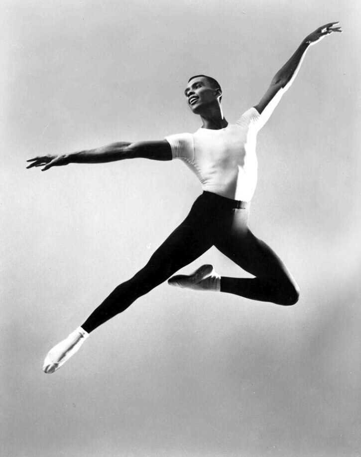 Артур Митчелл и его прекрасные линии. Фото из интернета