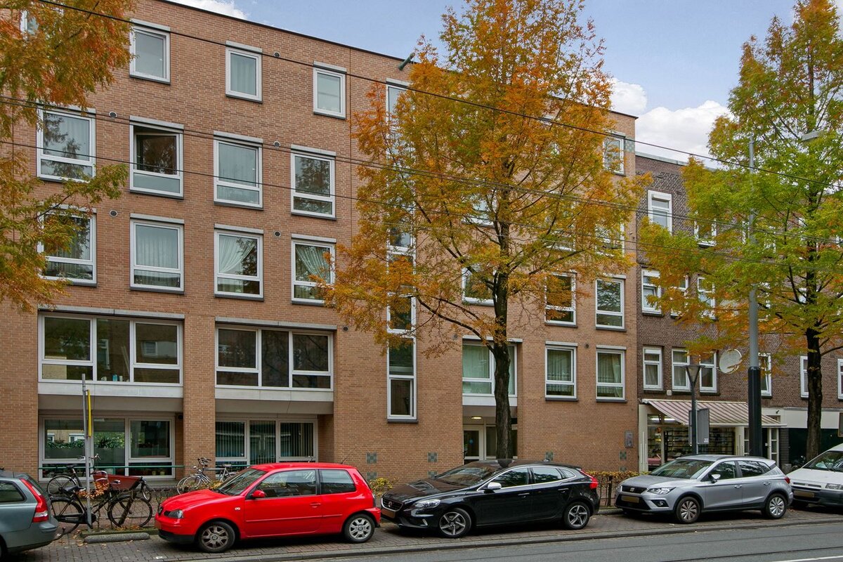 улица Molukkenstraat, Amsterdam
