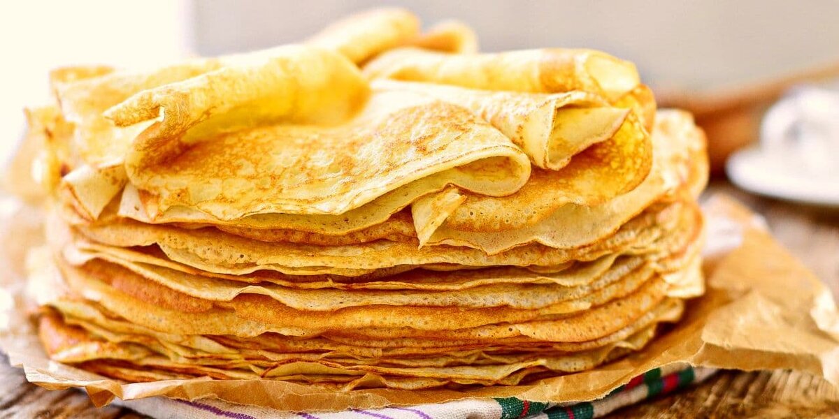 Тонкие блины по первому рецепту.