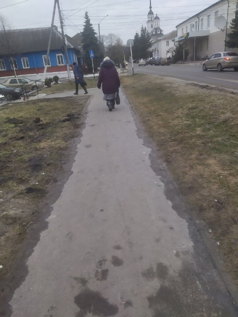 Героиня из статьи какого то автора. 2021 год, фото в цвете.
