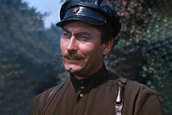 Владимир  Самойлов. Кадр из фильма «Свадьба в Малиновке»