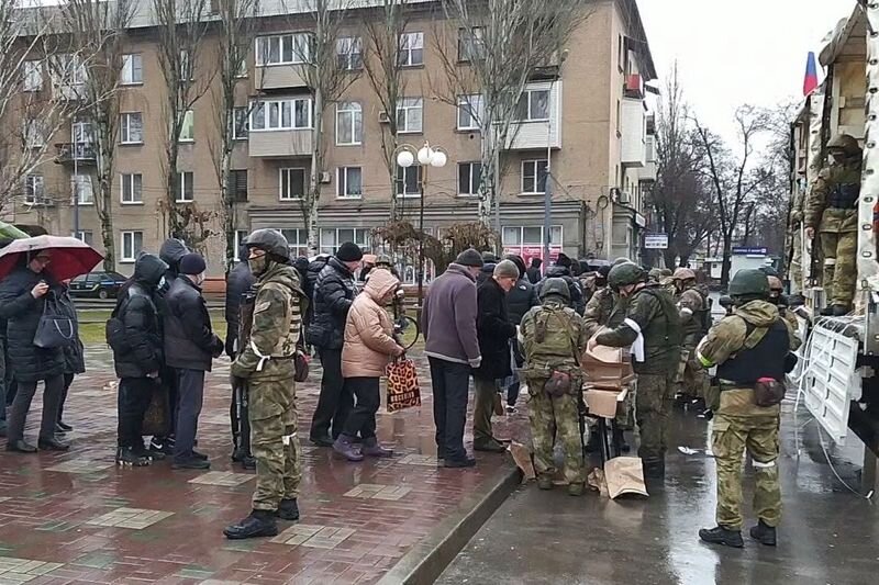 Гуианитарная помощь в Мелитополе