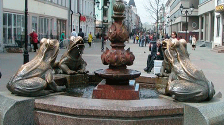 Фонтан "Лягушки". Фото автора.
