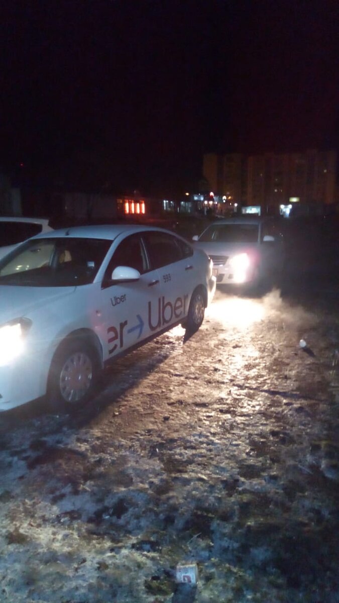 Вечерний кофе. Осмотр машин,и шелест купюр в руках. Каждый такой вечер приятен! 