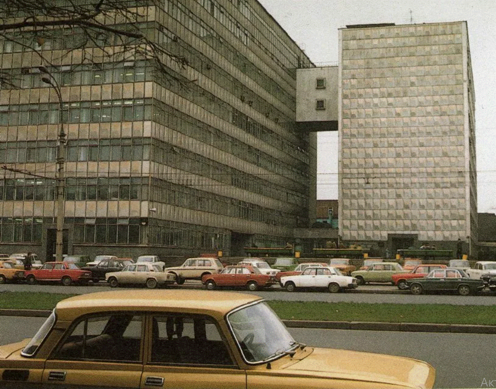 Втуз зил. Завод втуз пенза. Завод втуз зил. Мгиу автозаводская. Индустриальный институт москва.