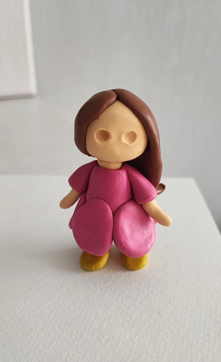 Фея из пластилина. Красивые куколки из полимерной глины. Лепка девочка. Кукла слепленная из пластилина. Лепка сказочных героев.