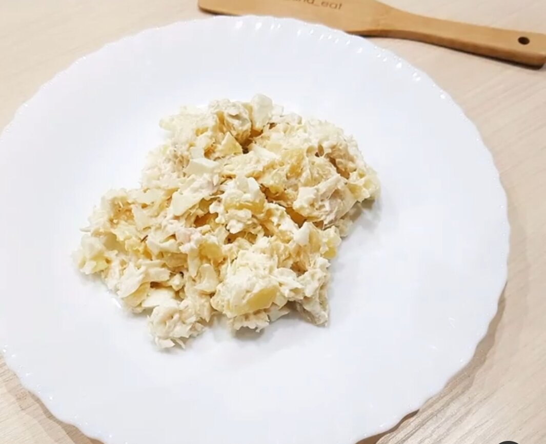 салат с копченой треской