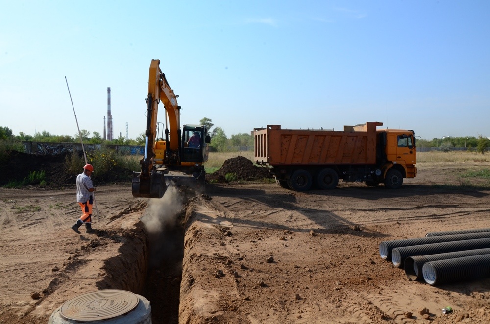  📷    «Росводоканал Оренбург» ведет реконструкцию водовода на Кардонной Кристина Просвиркина