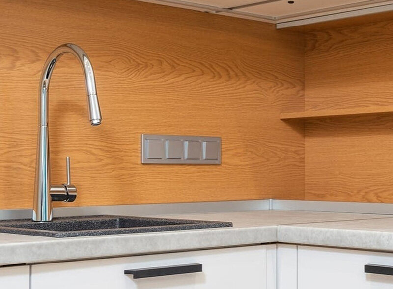 Как разместить розетки у источников воды 