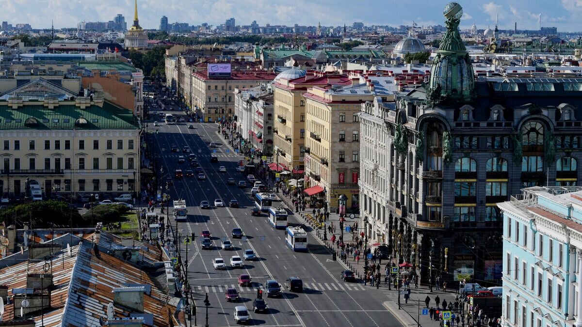    Вид со смотровой площадки Думской башни в Санкт-Петербурге© РИА Новости / Александр Гальперин