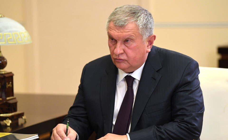     Сечин назвал абсурдом и иллюзией идею "вырезать" Россию из мировой экономики  GLOBAL LOOK PRESS