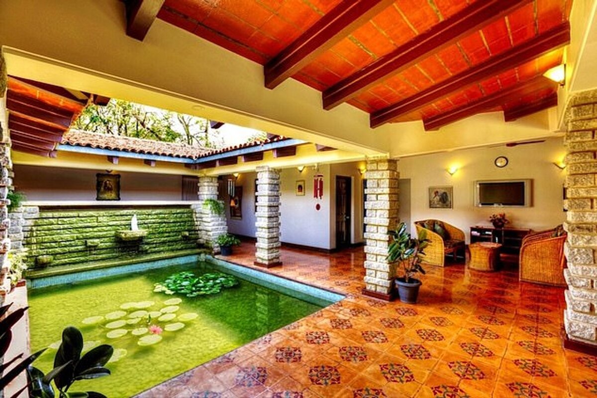    Одно из зданий на территории ритрита Фото: SOUKYA Retreat