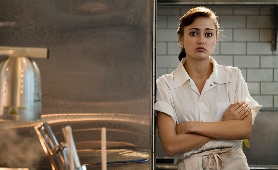 кадр из сериала- экранизации