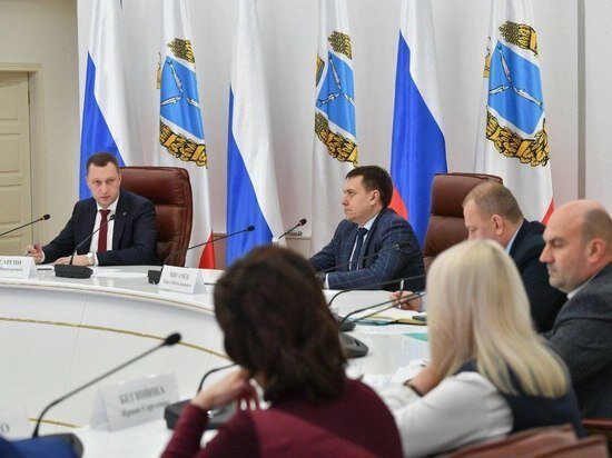     В правительстве прошло совещание по поводу застройки микрорайона. Фото: правительство Саратовской области