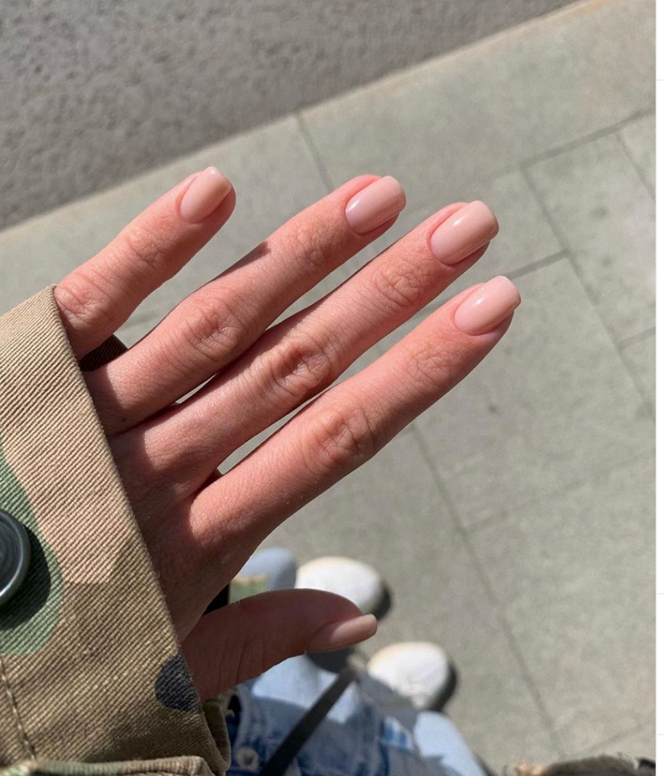 тренд: камуфляж в "телесном" оттенке