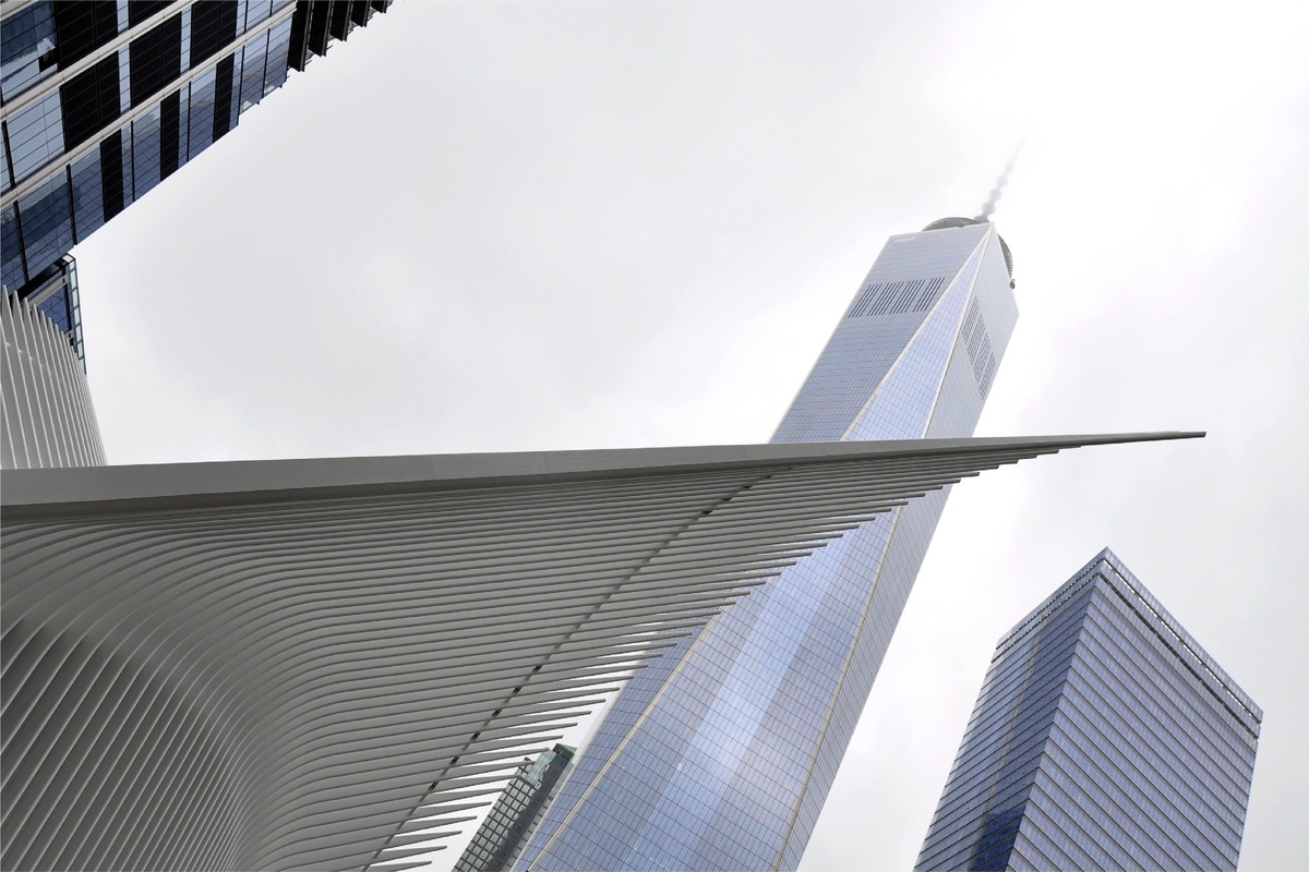 https://images.pexels.com/photos/161887/santiago-calatrava-architecture-design-building-161887.jpeg?auto=compress&cs=tinysrgb&dpr=2&h=750&w=1260