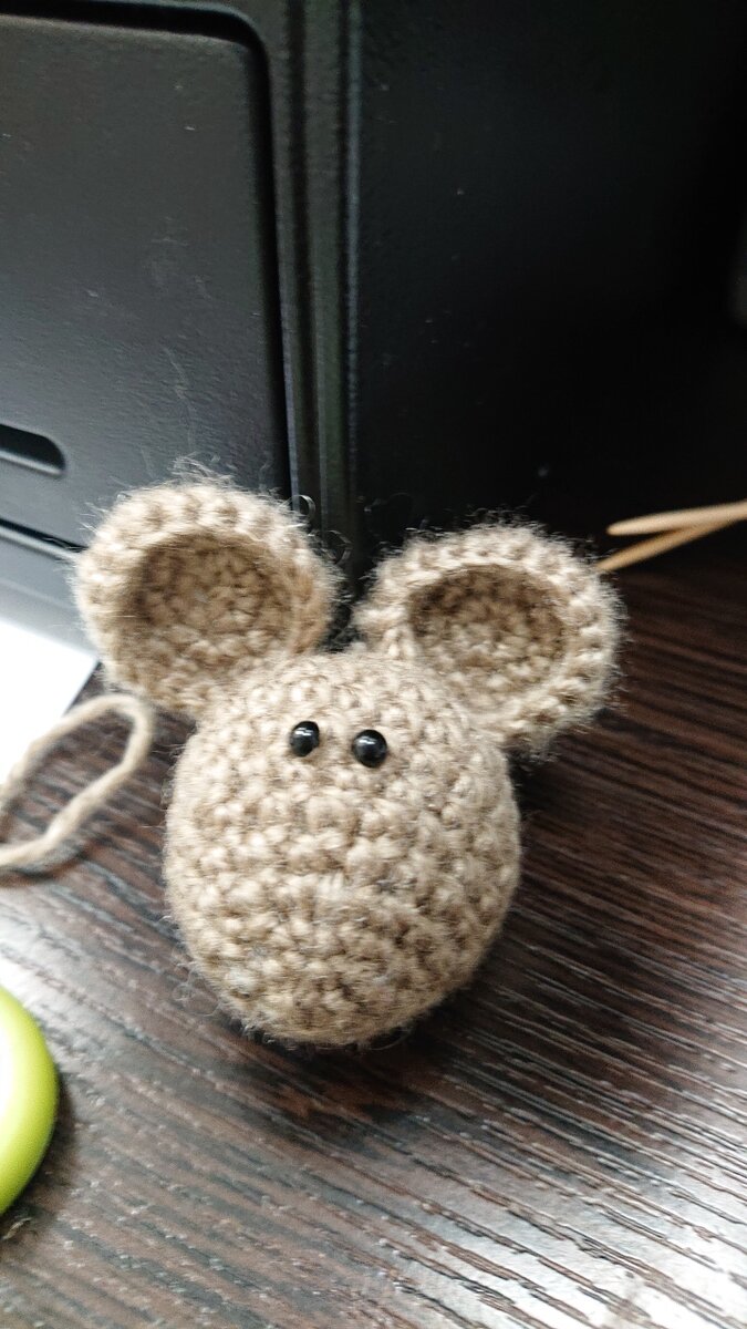 Фото моё. Как говорится: ожидание-реальность. Разве не похоже на мышек выше? 