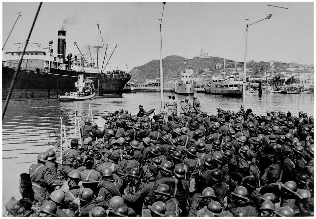 Вторжение Италии в Албанию. Вторжение в Албанию 1939. Захват Албании в 1939. Оккупация Албании 1939.