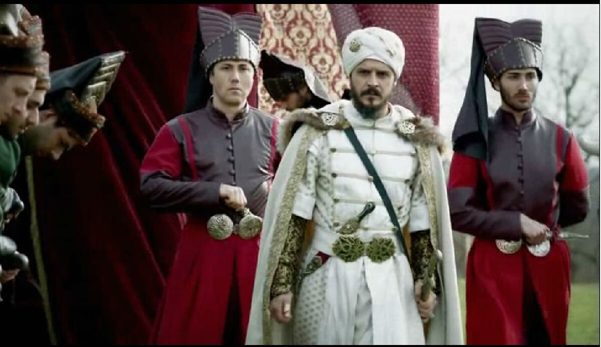 кадр из сериала "Великолепный век"  