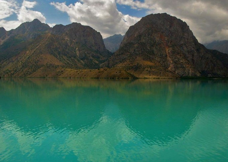 Искандаркул Саратаг