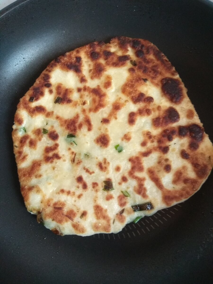 Лепешка на сковороде